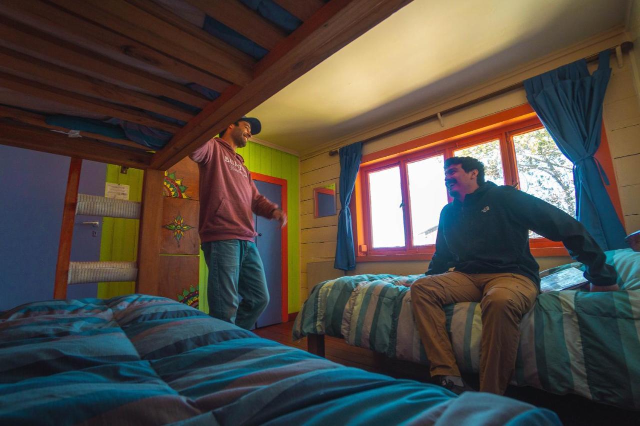 פורטו ואראס Hostal Casa Margouya מראה חיצוני תמונה